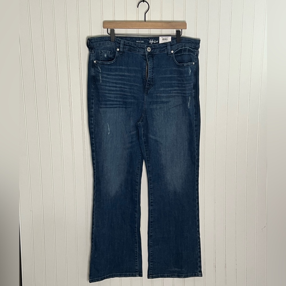NWT Style and Company Flare Leg Jeans.  Size 18